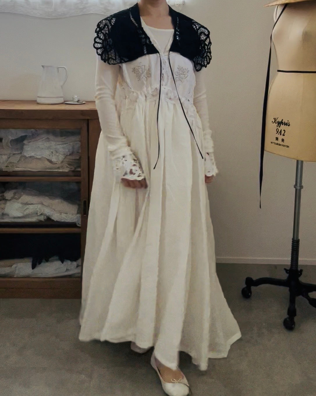 黒のつけ襟『Fleur douce（フルール・ドゥース）』