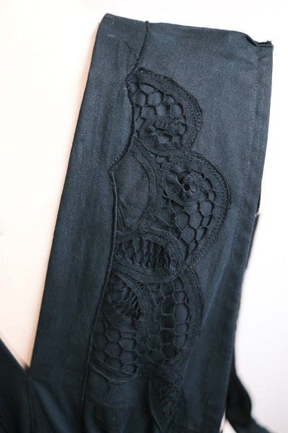 No.１｜黒のジャンパーワンピース