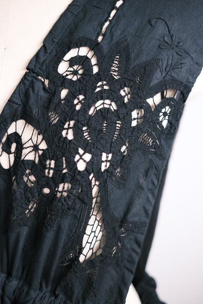 No.７｜黒のジャンパーワンピース