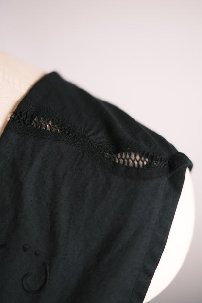 No.１｜黒のジャンパーワンピース